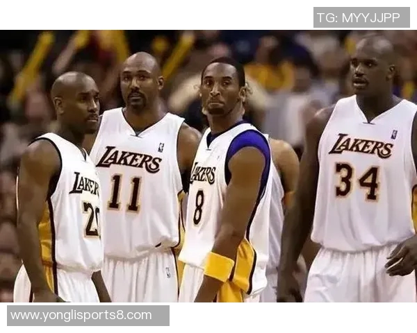 奥尼尔与马龙的传奇对决：篮球历史上的巅峰时刻与辉煌成就分析